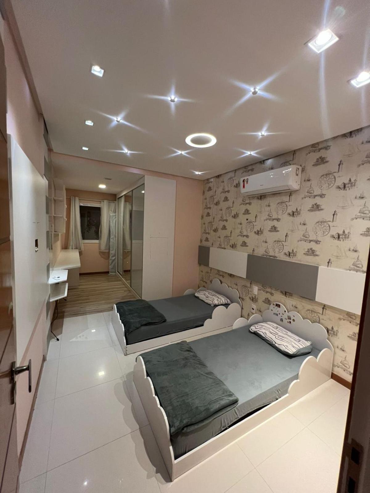 Apt 3Q Luxo Com Ar E Jacuzzi Na Beira Mar 瓜拉派瑞 外观 照片